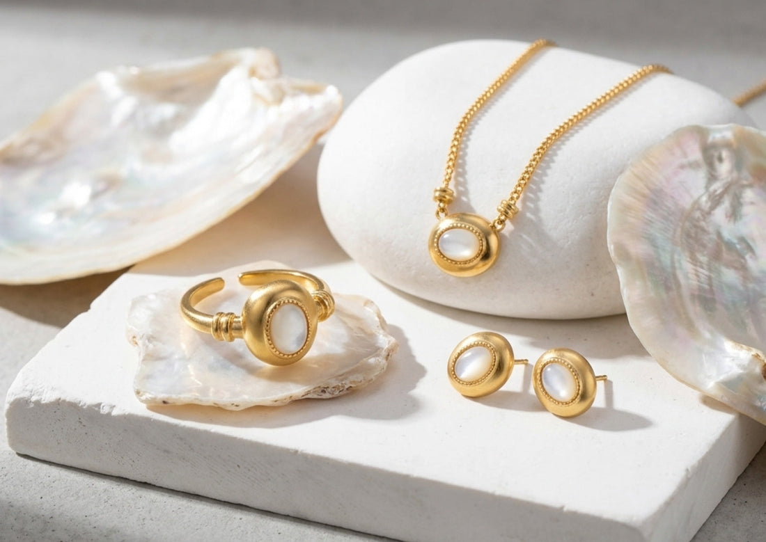 Mother of Pearl: History, Symbolism & Timeless Jewelry Collection
