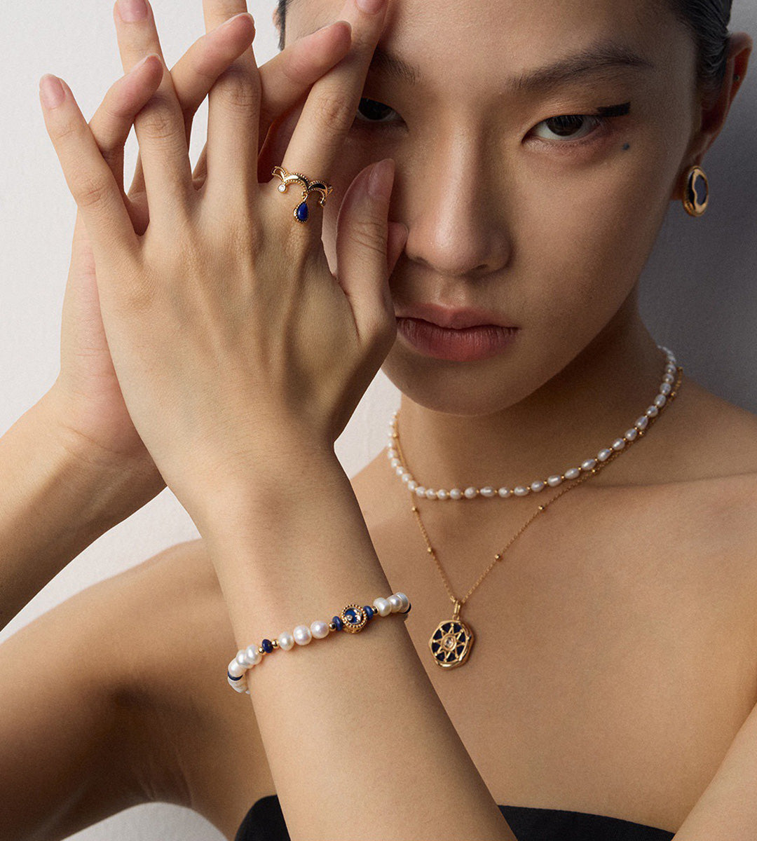 Bracelet with Natural Pearls & Lap 18K Gold-Plated S925 Silver 