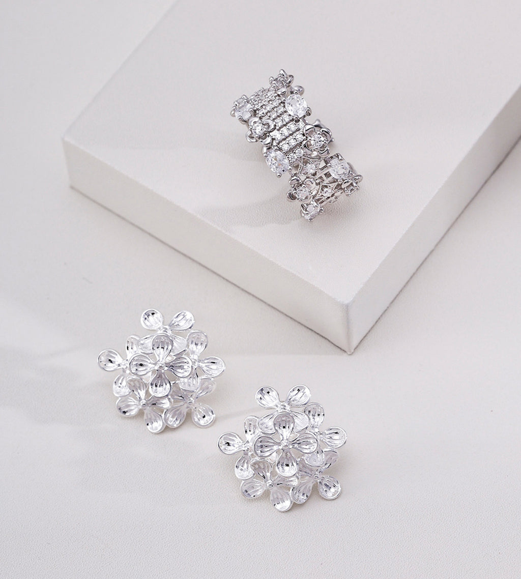 A pair of 18K White Gold Plated S925 Silver Multi-Petal Flower Cluster Earrings and Matching Ring Set
