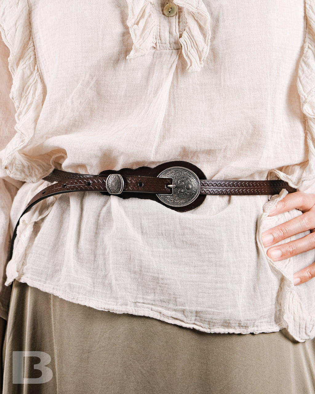 BOHO Style Vintage-Inspired Textured Leather Belt with Ornate Buckle, Coffee Color