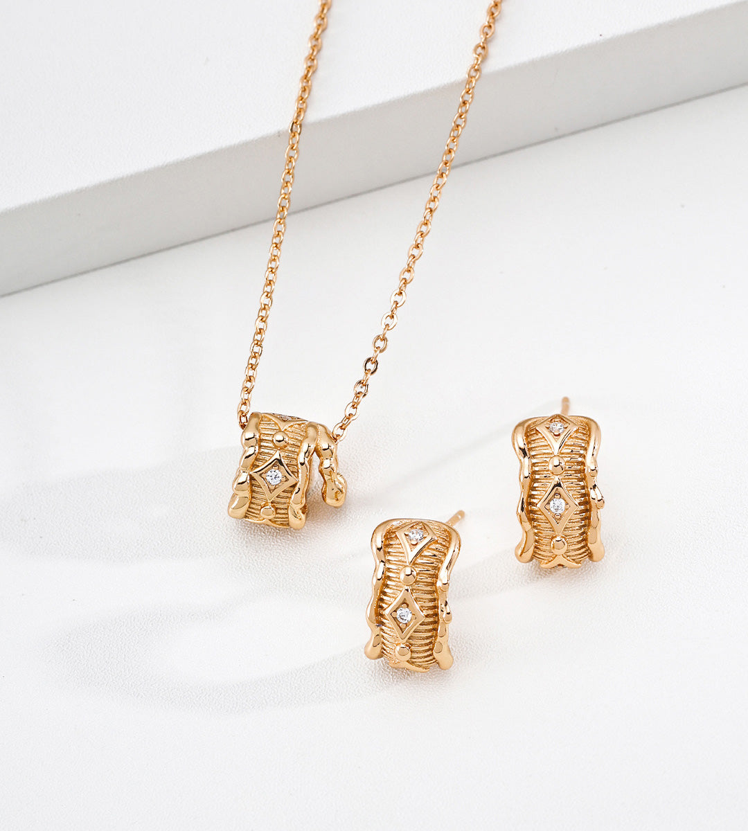 The Modern Minimalist Filigree Wheel Charm Necklace with a pair of earrings, 18K Gold-Plated over S925 Sterling Silver, Vintage Gold Color