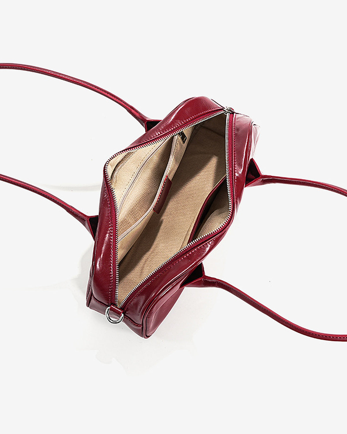 Compartment details of the Leather Shoulder Baguette Bag