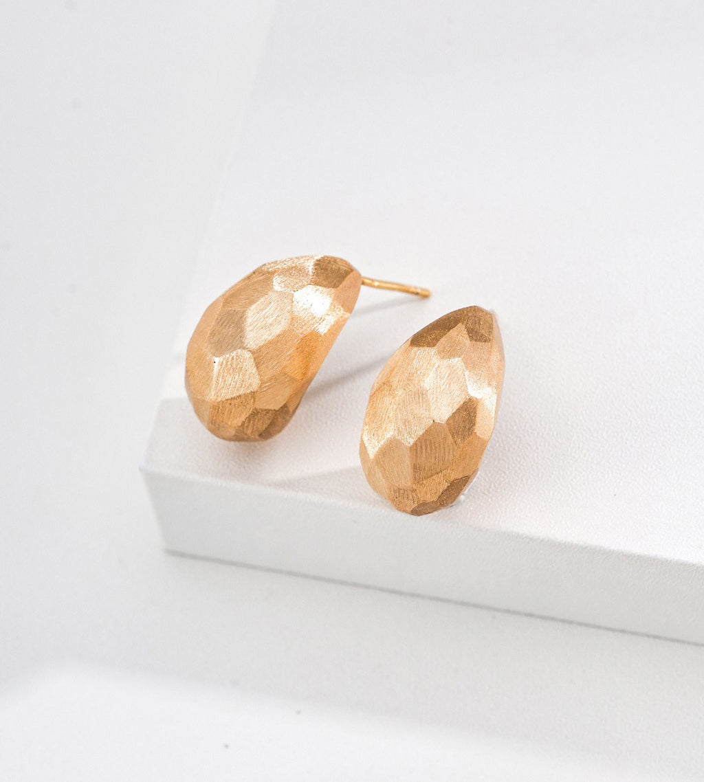 Hand Faceted Sculptural C-Hoop Earrings | 18K Gold Plated S925 Silver 