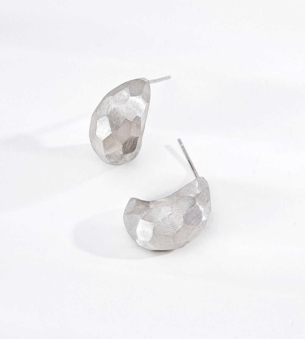 18K White-Gold-Plated S925 Silver Hand Faceted Sculptural C-Hoop Earrings