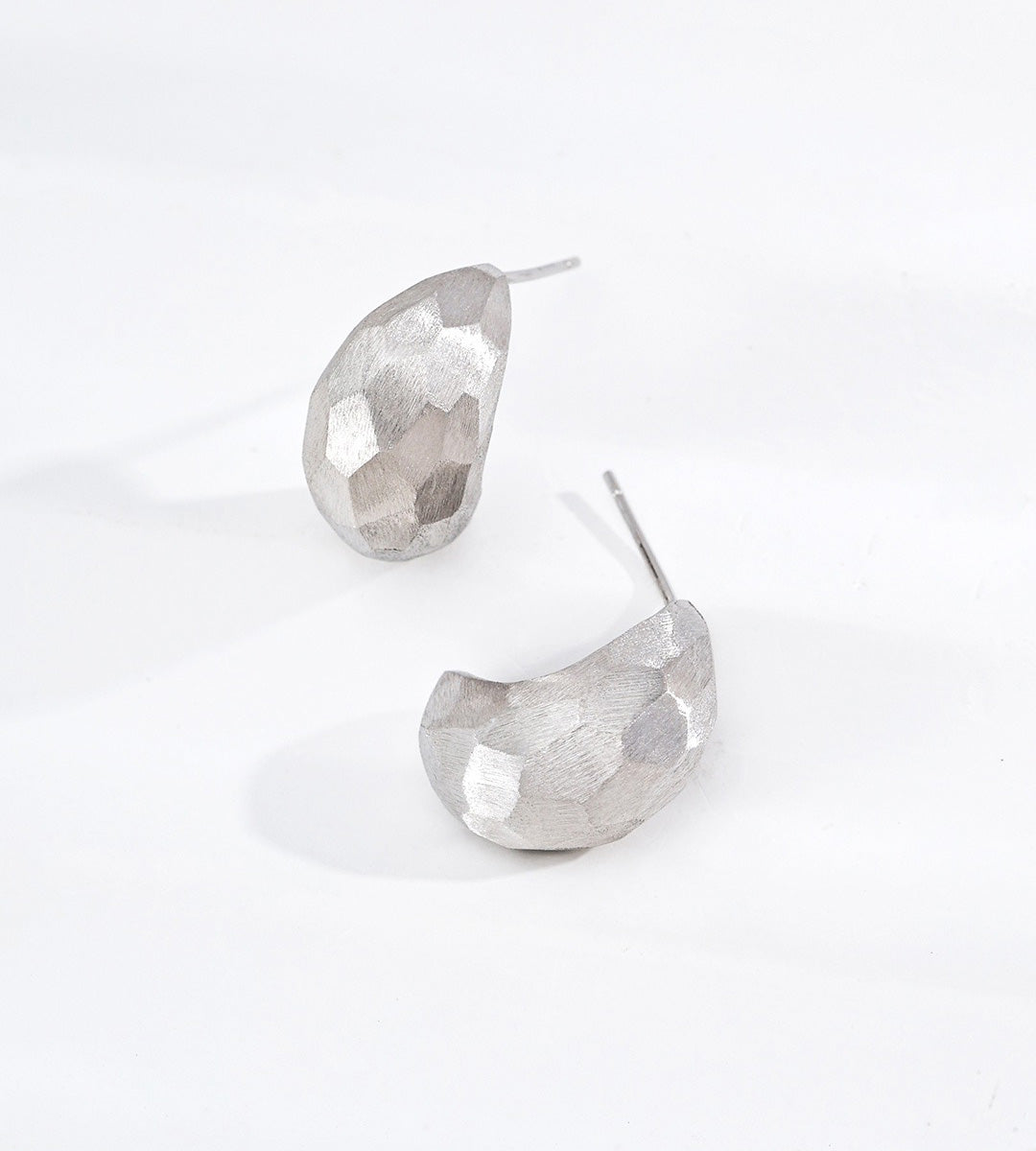 18K White-Gold-Plated S925 Silver Hand Faceted Sculptural C-Hoop Earrings