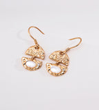 Layered Seashell Mother-of-Pearl Dangle Earrings, 18K Gold-Plated S925 Silver | BUCKLE Collective