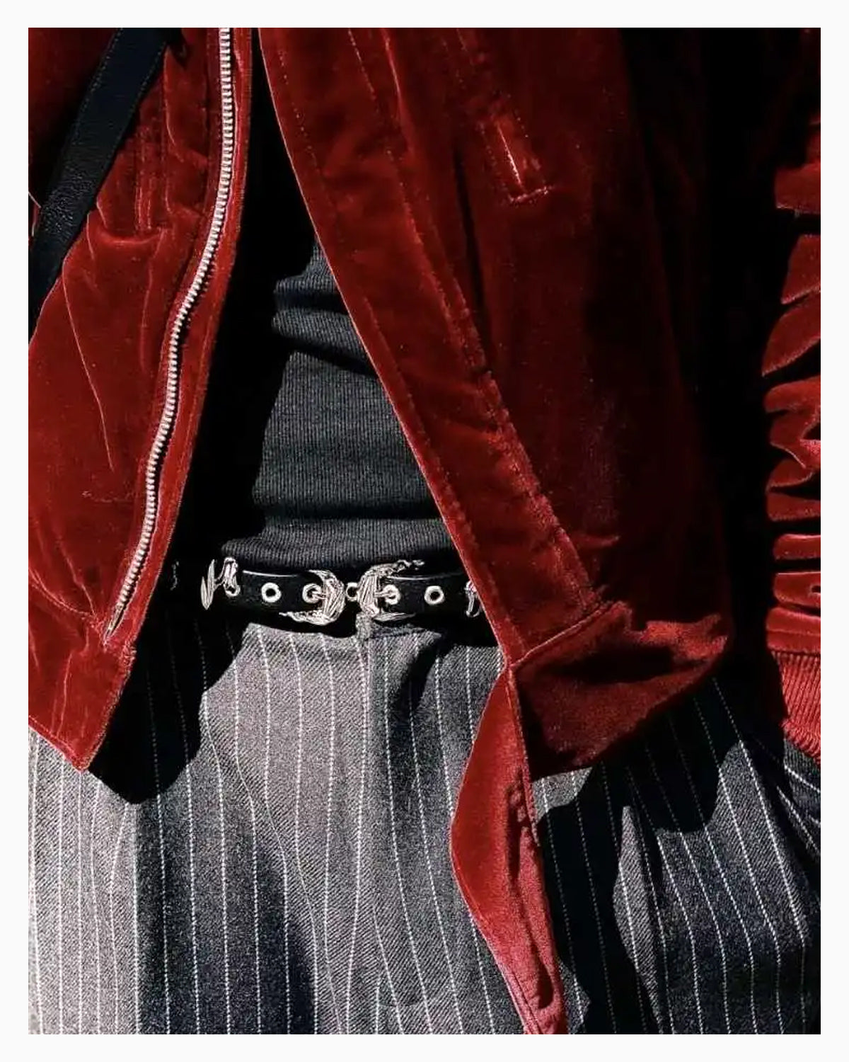 Men's Double Buckle Leather Belt – Ornate Silver Detailing with Western-Inspired Edge