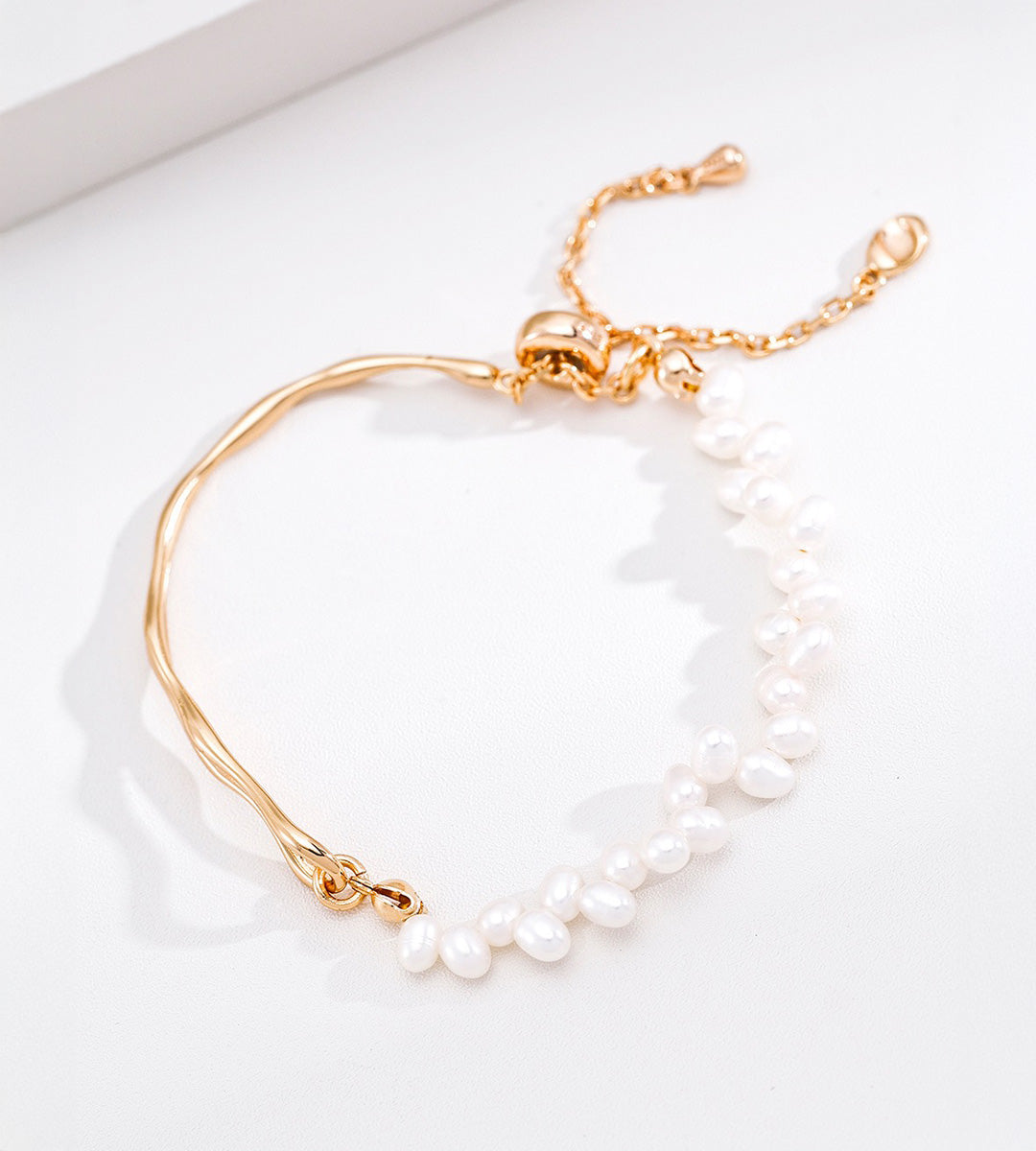18K Gold Plated S925 Silver Adjustable Minimalist Freshwater Pearl Slider Bracelet