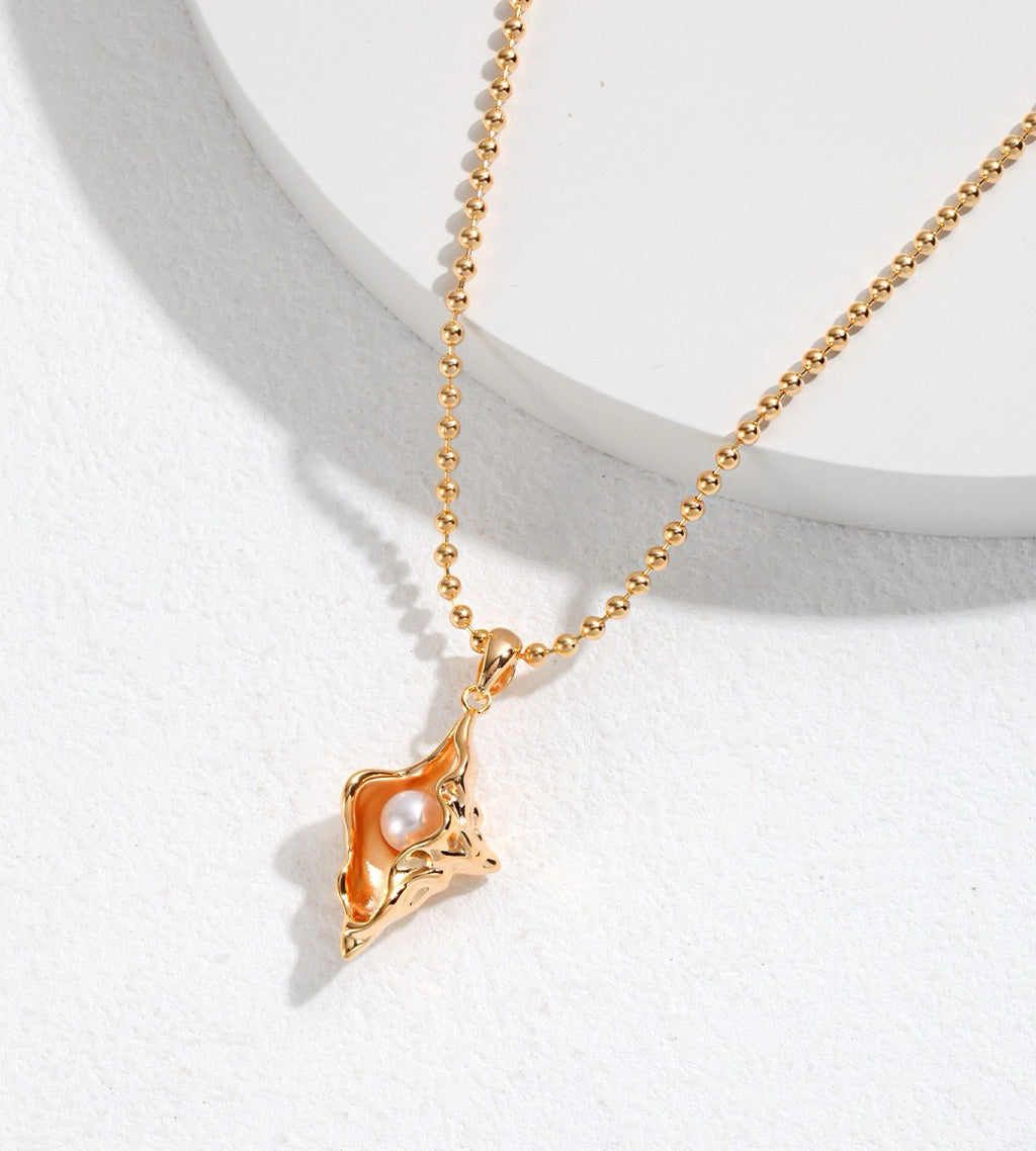 Ocean’s Whisper Conch Pearl Necklace 18K Gold Plated S925 Silver