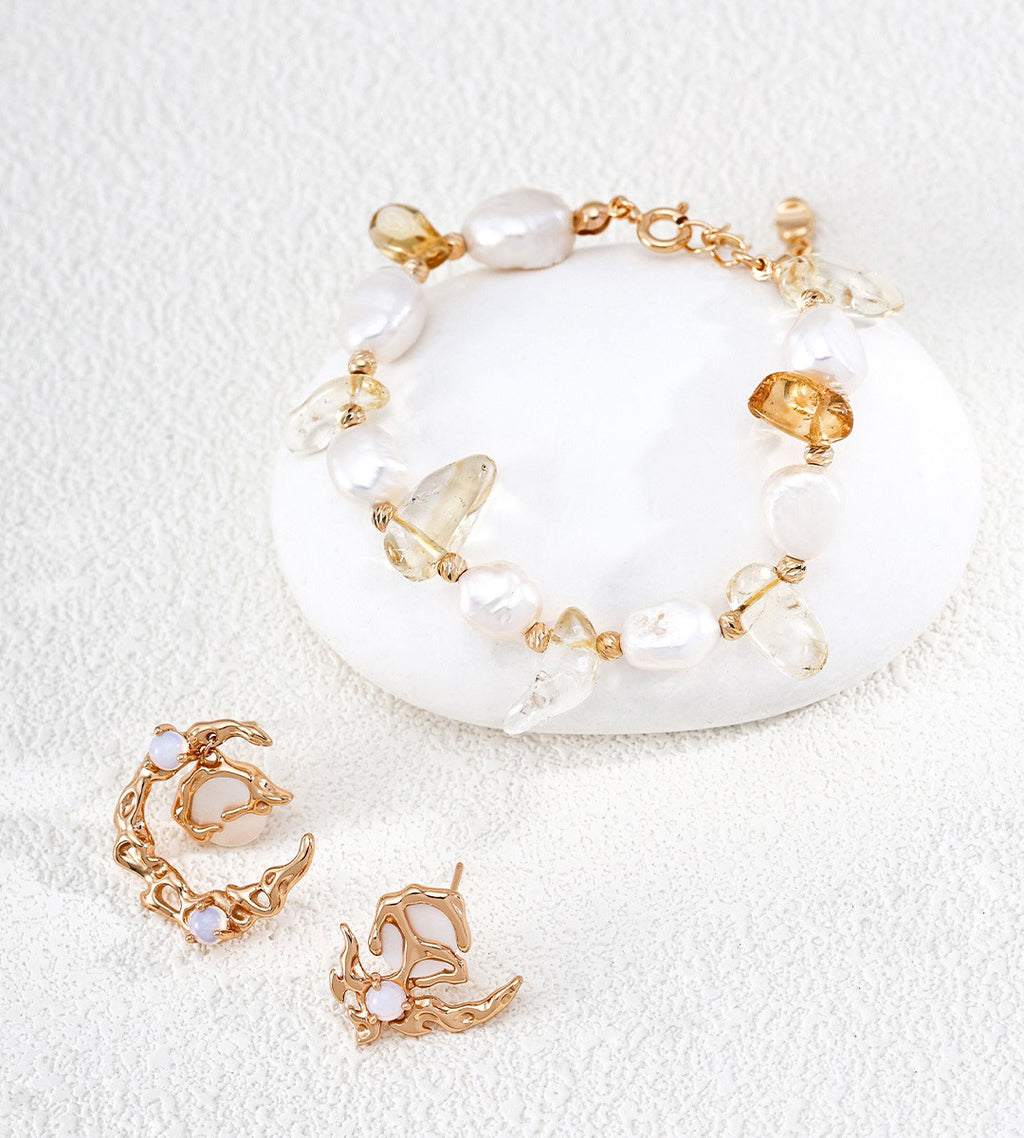 Sunlit Baroque Pearl & Quartz Crystals Bracelet 18K Gold-Plated over S925 Sterling Silver