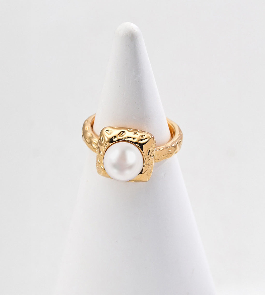 Vintage Gold pearl ring with a square hammered frame, crafted from 18K gold-plated S925 sterling silver, on a white display.