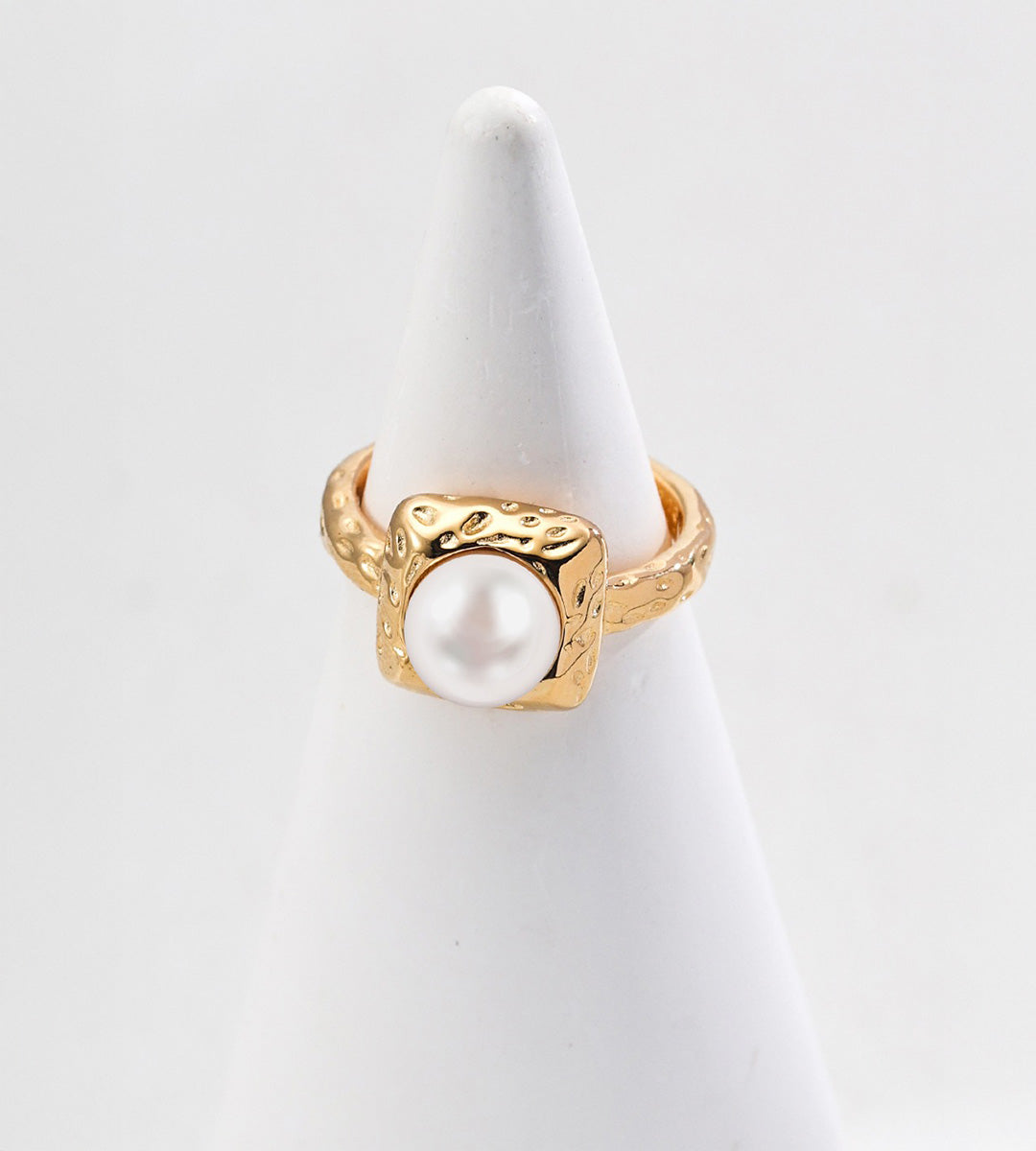 Vintage Gold pearl ring with a square hammered frame, crafted from 18K gold-plated S925 sterling silver, on a white display.