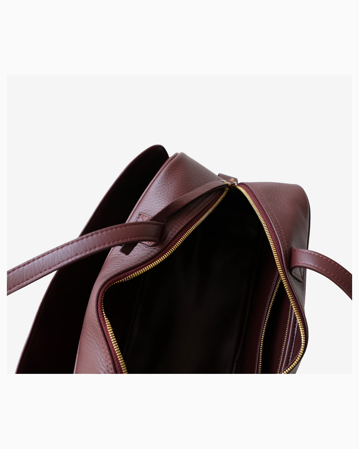 Compartment details of Spacious Genuine Leather Baguette Shoulder Bag
