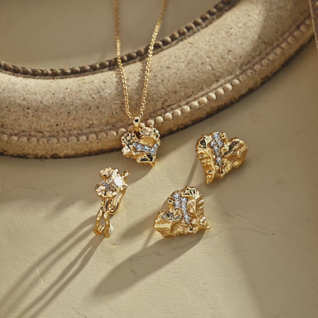 Textured rock heart jewellery set — matching heart stud earrings, pendant necklace, and open ring in vintage gold with pavé cubic zirconia, 18K gold plated S925 sterling silver, BUCKLE Collective⠋
